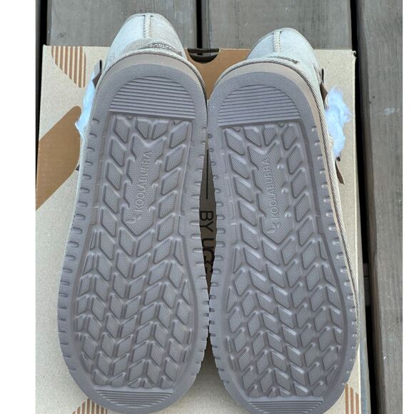 NIB Koolaburra by UGG Womens Shearling Bow Ankle Bootie - Womens 6 | Youth 4.5Y - Picture 7 of 8